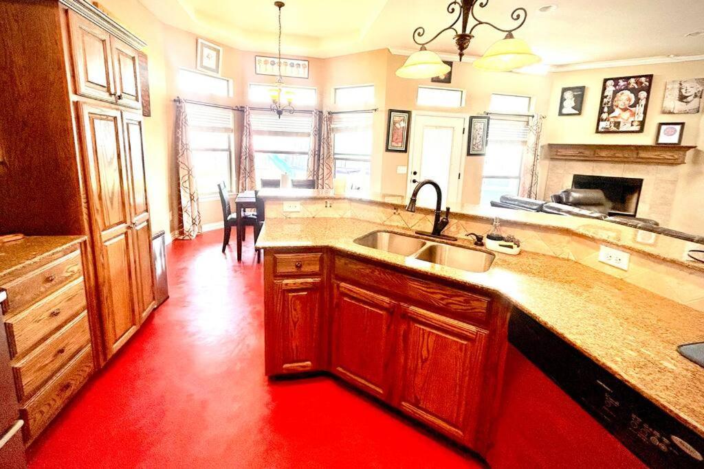 Luxury Entire Home Wichita Falls Zewnętrze zdjęcie